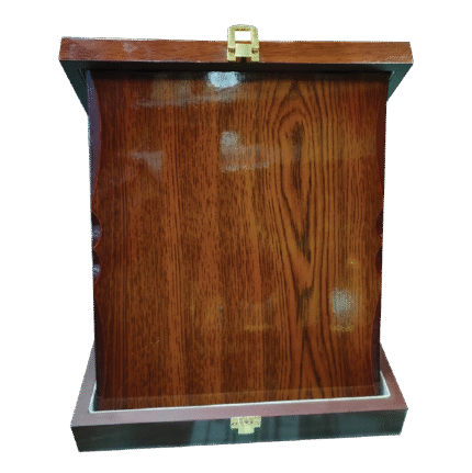 woodenworld wooden box