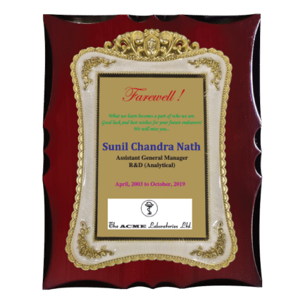 woodenworld white frame crest